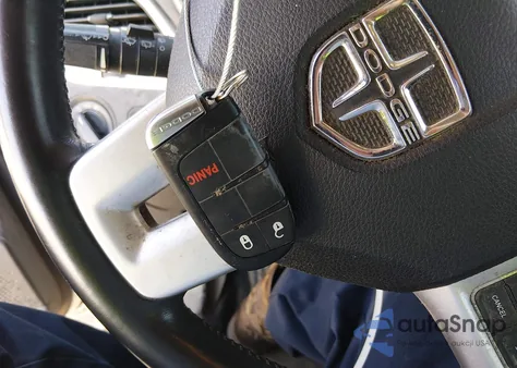 2012 Dodge Journey Se/Avp z USA, uszkodzony, nr VIN 3C4PDCAB6CT168348